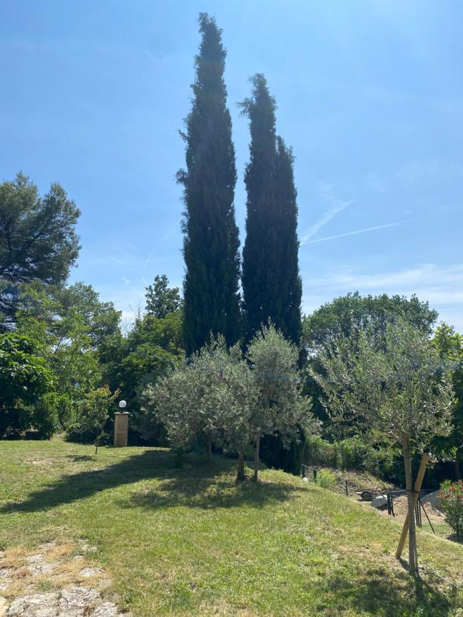 Les Oliviers Villa Vaugines Buitenkant foto